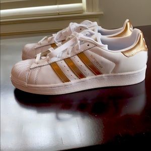 Adidas Superstar